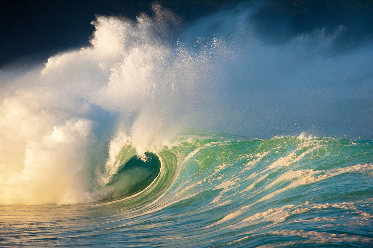 Waves exploding in Waimea Bay on the north shore of Oahu, Hawaii the morning of the 2009/2010 Quiksilver In Memory of Eddie Aikau big wave surfing competition.